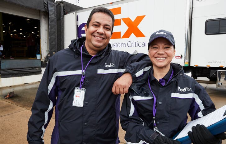 Drive your business forward with FedEx Custom Critical